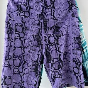 LuLaRoe Lotus Biker Shorts